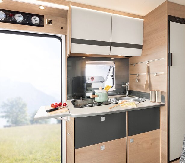 Cocina Autocaravana Dethleffs Globebus i1 Active 2026